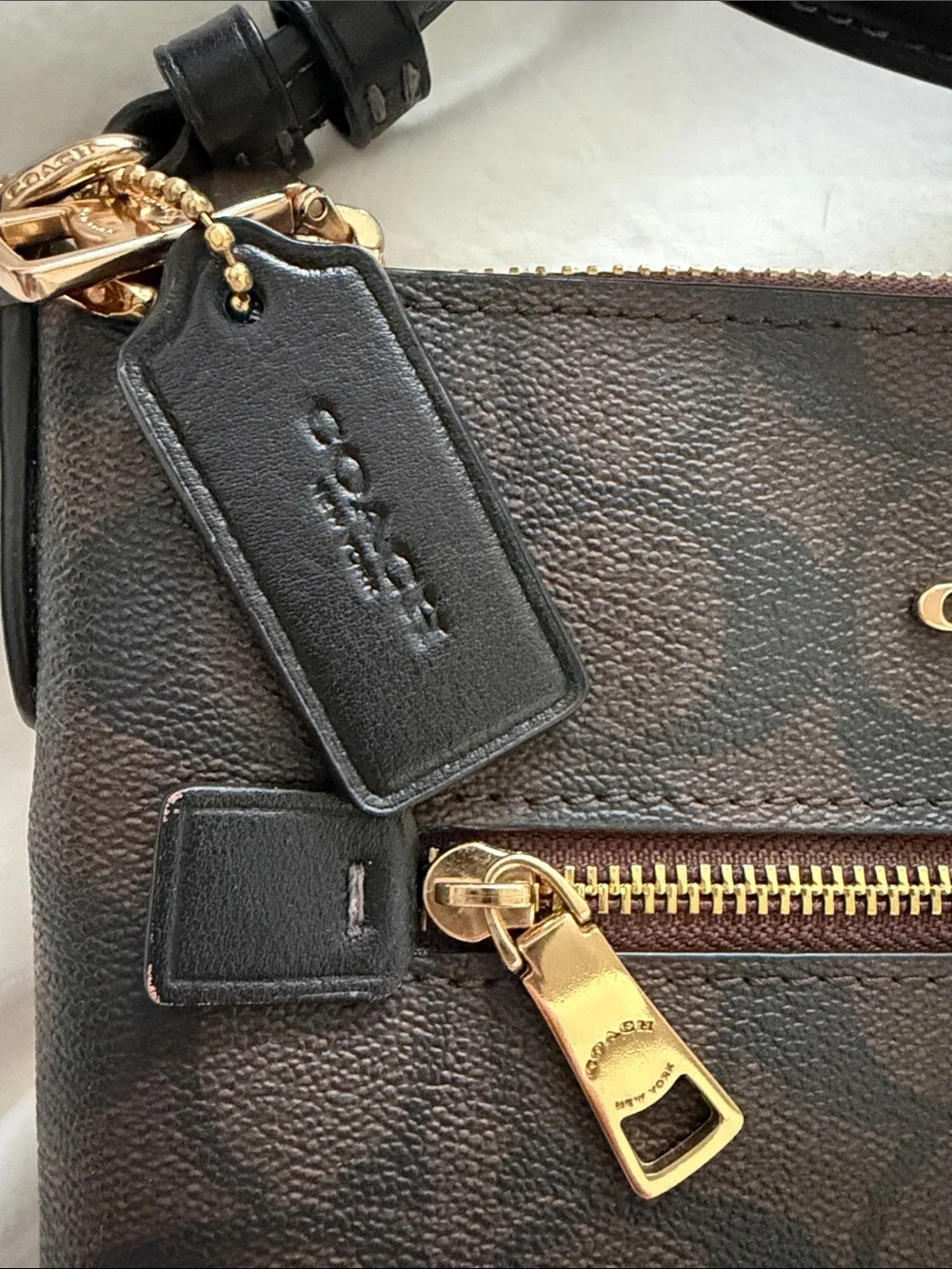 Authentic Coach Brown Signature Crossbody with Black Strap